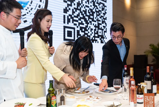 企業(yè)想要實現(xiàn)私域從渠道到品牌的轉(zhuǎn)型，需要做哪些工作?會有哪些阻礙?