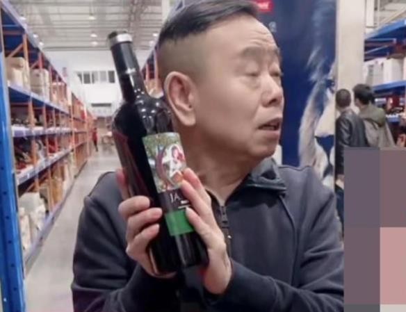 直播帶貨，為什么潘長江的直播帶貨之路就受到群嘲呢?