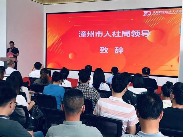 視頻剪輯--對(duì)話場景一般是這樣拍攝的: